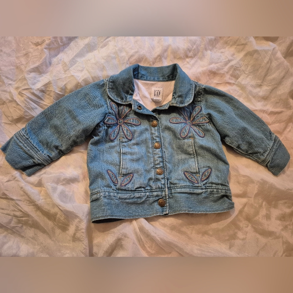 Baby Gap Denim Jean Jacket With Flower Appliques Lined 6-12 Months